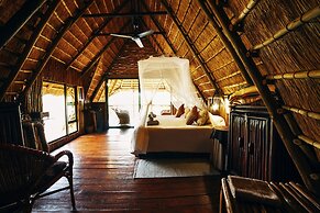 Pezulu Tree House Lodge
