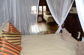 Pezulu Tree House Lodge