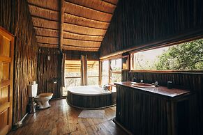 Pezulu Tree House Lodge