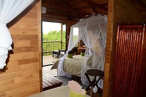 Pezulu Tree House Lodge