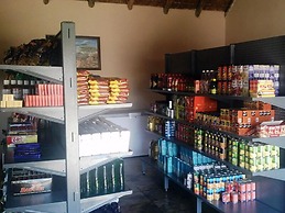 Thabaledi Game Lodge