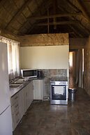 Thabaledi Game Lodge