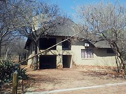 Thabaledi Game Lodge