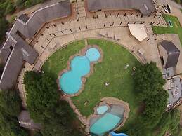 Thabaledi Game Lodge