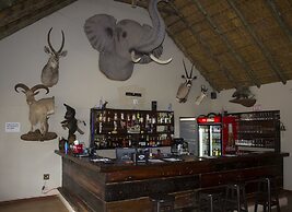 Thabaledi Game Lodge