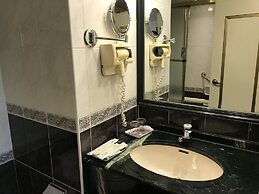 Sunrise Hotel Tainan