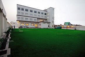 Hotel Trinetar Gardens