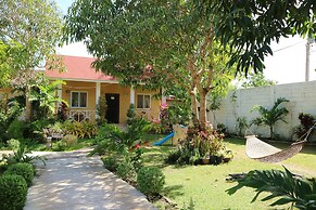 Celvis Vacation Cottages