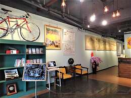 DongNing Atlas Hotel