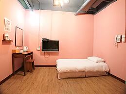 DongNing Atlas Hotel