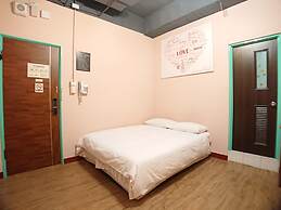 DongNing Atlas Hotel