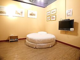 DongNing Atlas Hotel