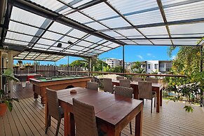 Gladstone Backpackers