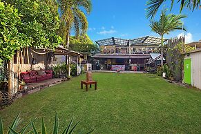 Gladstone Backpackers