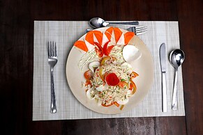 Chitwan Paradise Hotel