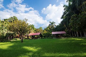 Chitwan Paradise Hotel