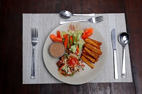 Chitwan Paradise Hotel