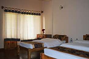Chitwan Paradise Hotel