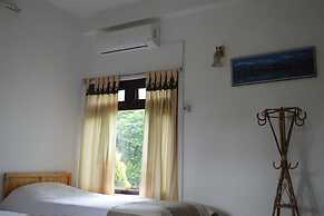 Chitwan Paradise Hotel