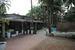 Shantie Shakthi Vagator Resort with Swimming Pool