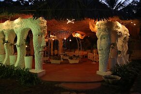 Shantie Shakthi Vagator Resort with Swimming Pool