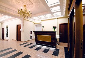 Sadovnicheskaya Hotel