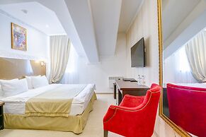 Sadovnicheskaya Hotel