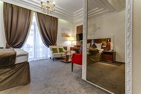 Sadovnicheskaya Hotel