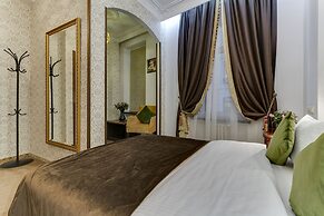 Sadovnicheskaya Hotel