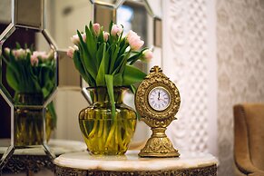 Sadovnicheskaya Hotel