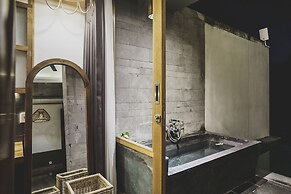 Amora Ubud Boutique Villas