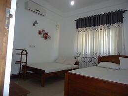 Tree House Holiday Home