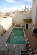 La Casa De Las Titas