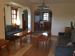 Asur Hotel & Aparts & Villas