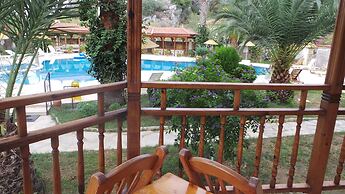 Asur Hotel & Aparts & Villas