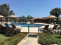 Asur Hotel & Aparts & Villas