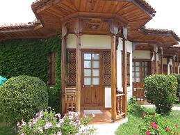 Asur Hotel & Aparts & Villas