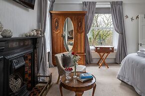 Afon Rhaiadr Country House