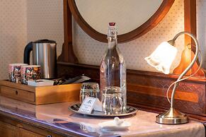 Afon Rhaiadr Country House