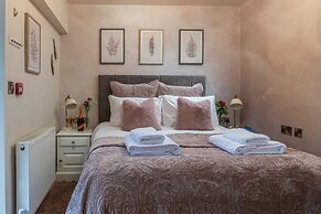 Afon Rhaiadr Country House