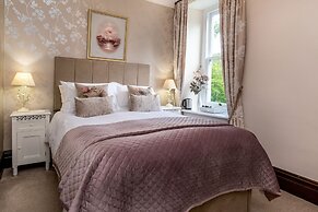 Afon Rhaiadr Country House