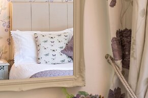 Afon Rhaiadr Country House