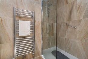 Afon Rhaiadr Country House