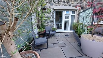 Afon Rhaiadr Country House