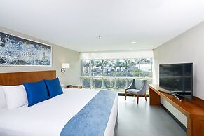 Wyndham Manta Sail Plaza Hotel & Convention Center