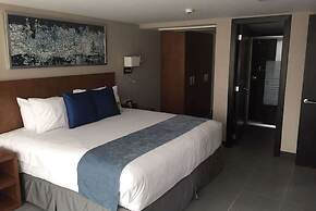 Wyndham Manta Sail Plaza Hotel & Convention Center