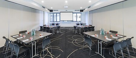 SKYE Hotel Suites Parramatta