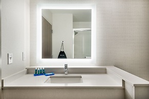 Holiday Inn Express Queensbury - Lake George Area by IHG