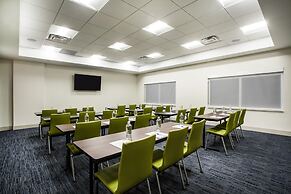 Holiday Inn Express Queensbury - Lake George Area by IHG