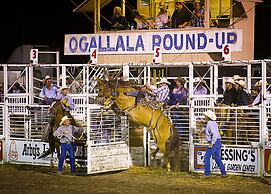 Holiday Inn Express & Suites Ogallala by IHG